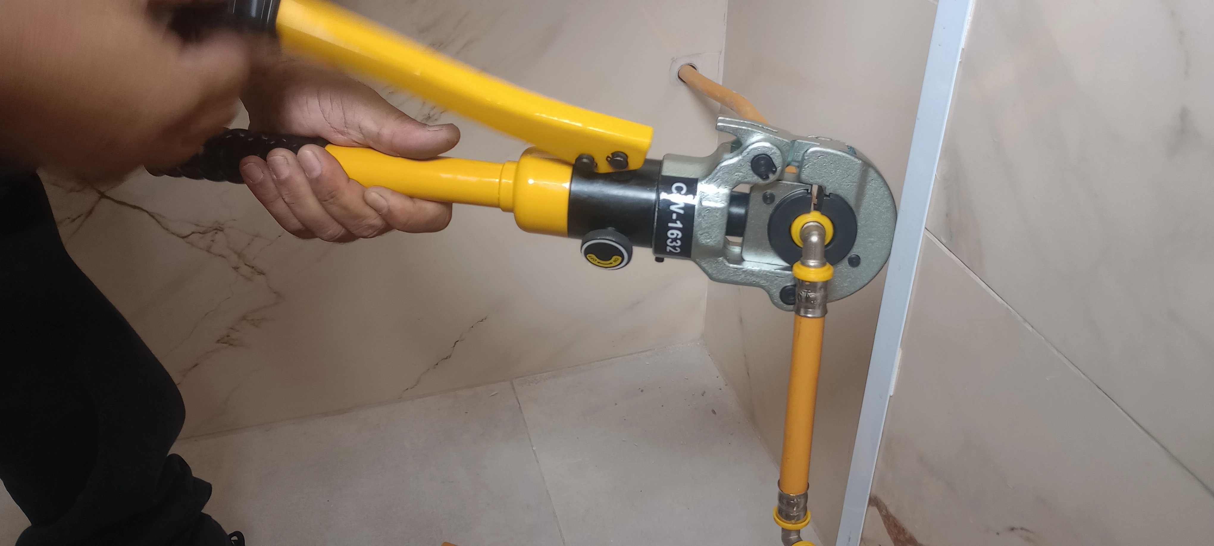 Instalação de tubulação multicamada em Campinas